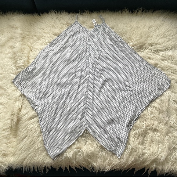 Tommy Bahama Other - Tommy Bahama‎ Striped Coverup